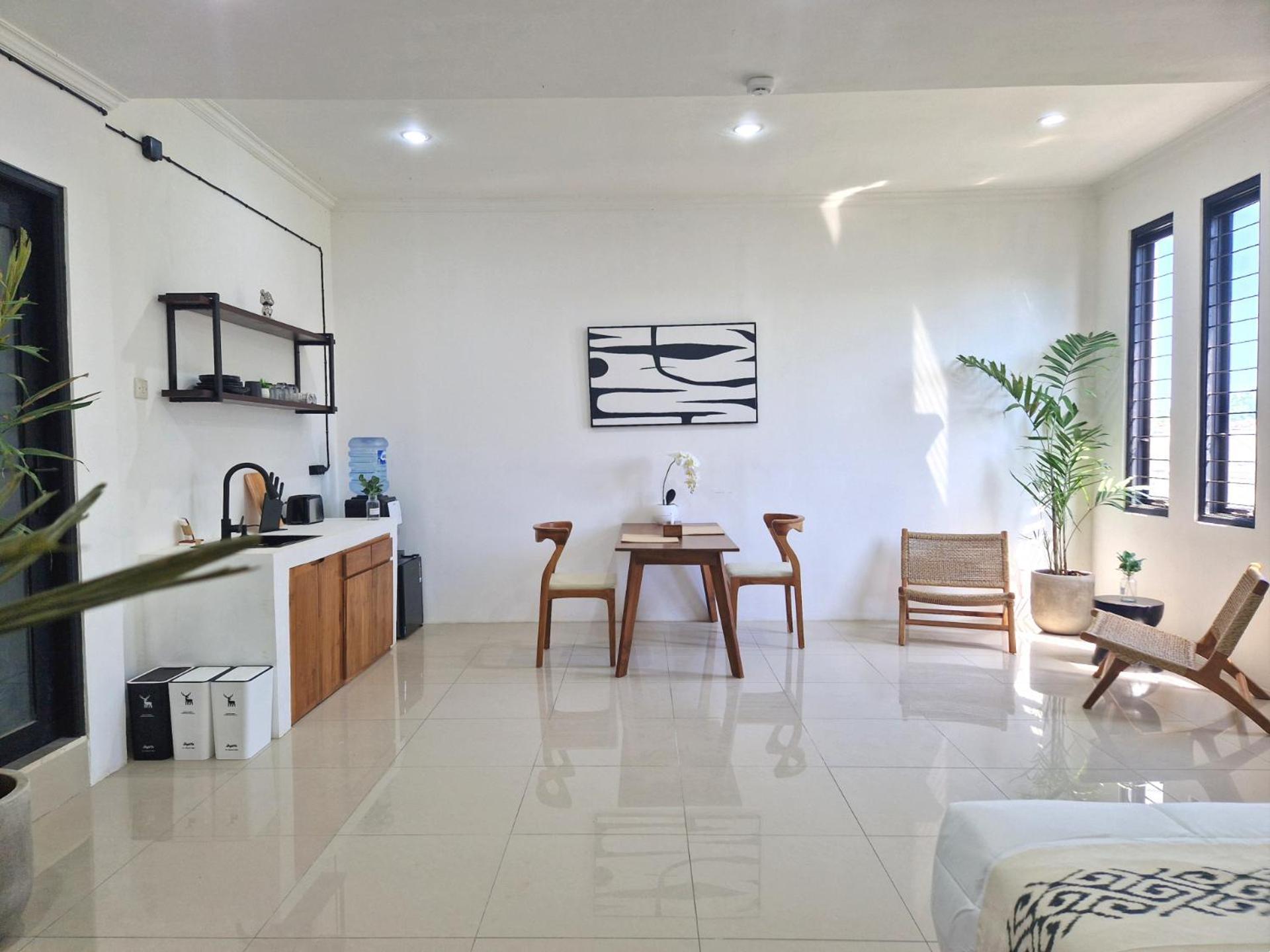 Place To - Cozy Living Seminyak (Bali)