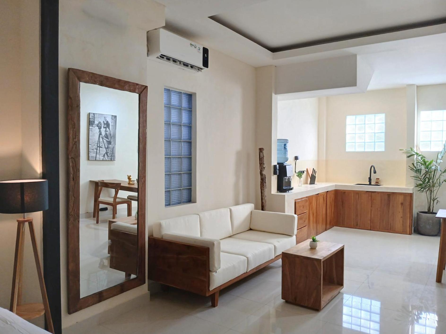Place To - Cozy Living * Seminyak (Bali)